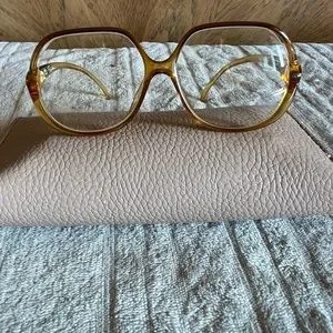 Saphira | Accessories | Vintage Saphira 486 Amber Oversized  display picture 2